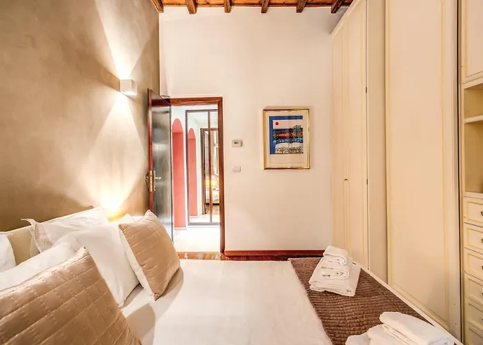 Apartment Fresh House Cavour *