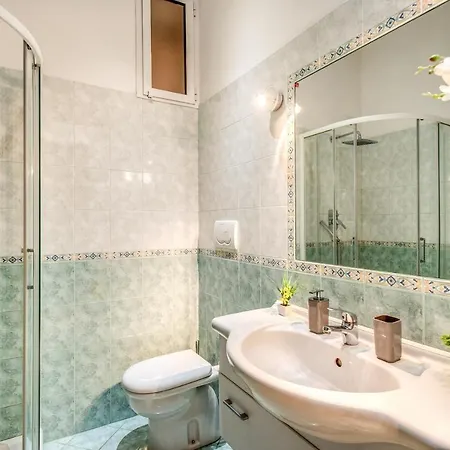 Apartment Fresh House Cavour